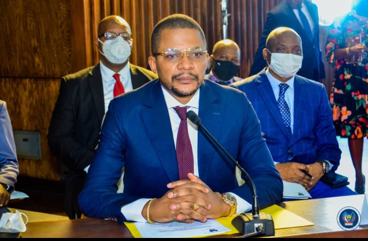 RDC-Hydrocarbures : Interdiction de transporter des produits pétroliers dans les fûts et bidons d’une province à une autre dès ce lundi