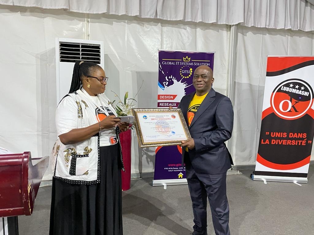 Me Georges Kapiamba honoré pour son implication dans la promotion des droits de l’homme