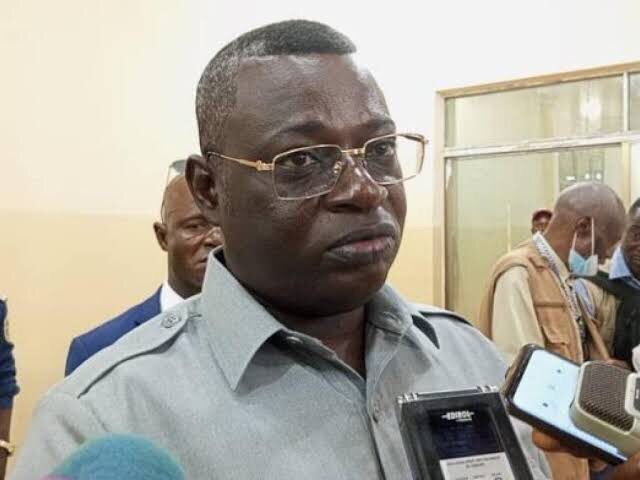 CENI-RFE: Bienvenu ILANGA obtient sa nouvelle carte au Lycée Bosangani à Gombe