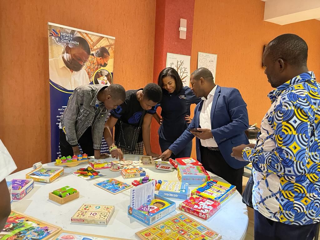 Mado Madiya, présidente de Never Limit Children Asbl lance deux journées portes ouvertes pour exposer les talents des enfants autistes à Kinshasa 