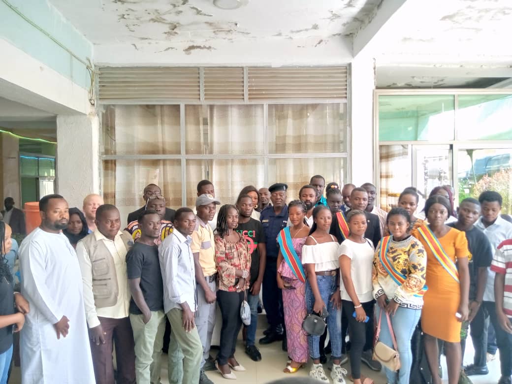 Bunia: les jeunes sensibilisés sur les missions de la police de proximité dans leur communauté 