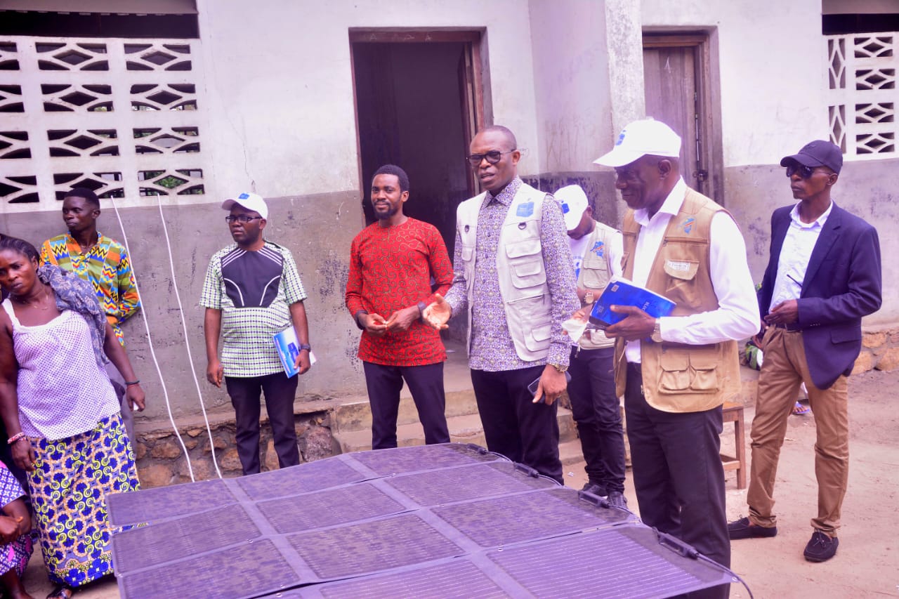 Kwilu: Me Fabien Boko, Membre de la plénière de la CENI sensibilise la population à s’enrôler massivement 