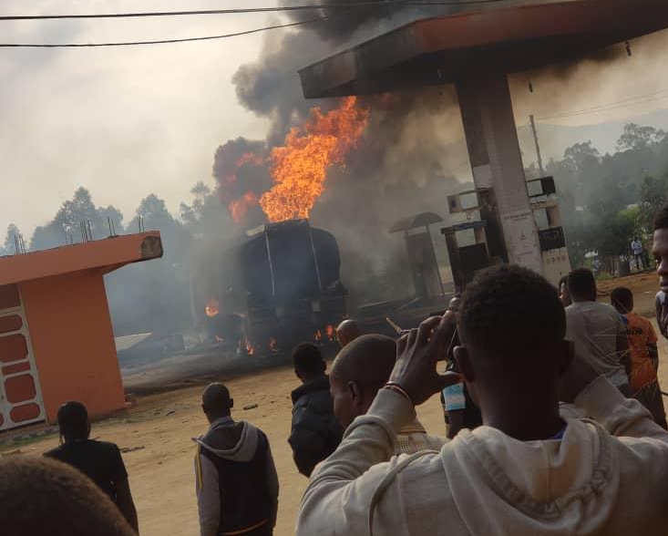 Bunia : l’incendie d’un camion citerne à la station Aaran fait d’énormes dégâts matériels et humains 
