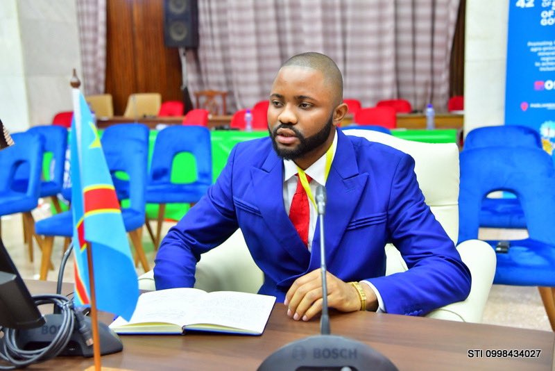 Bonheur Muamba sur la décision du parlement de contrôler les contrats signés entre la RDC et ses partenaires :  «Il était temps aux Institutions de la République de sortir du silence»