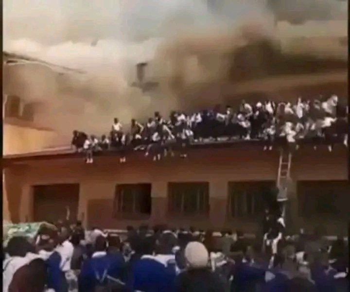 Urgent : un incendie cause des blessés dans un lycée de Kolwezi 