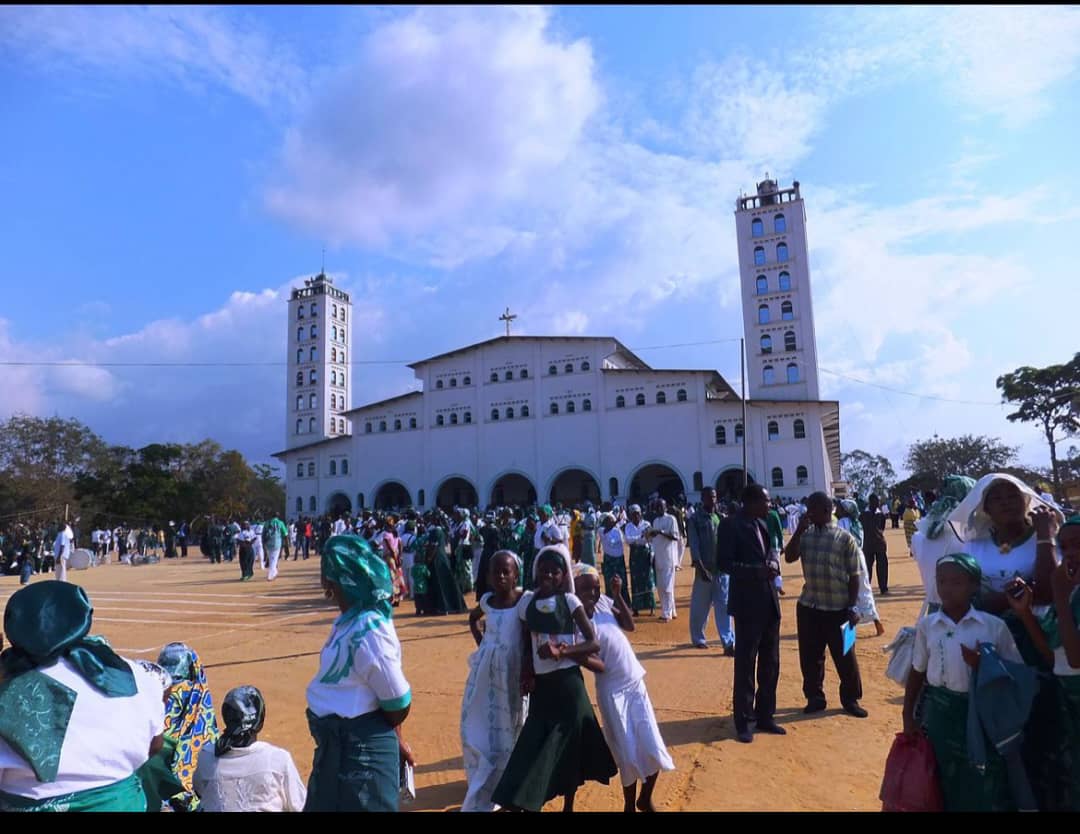 Infrastructures : Félix Tshisekedi instruit le gouvernement de construire la route Nkamba