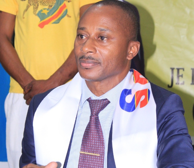 Clôture du mois de mars : Luc Kabunangu sensibilise les femmes de Ngaliema dans la lutte contre la pauvreté