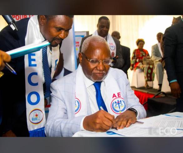 Jean Claude Masangu Mulongo n’a jamais signé la charte de l’Union Sacrée (communication d’ECO)