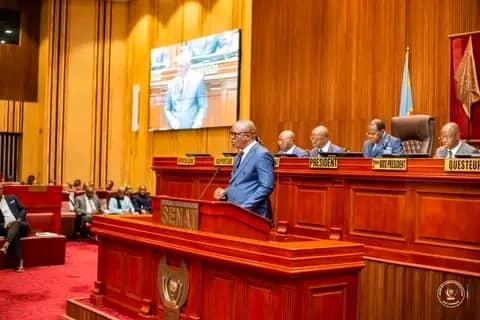 RDC : au Sénat, Peter Kazadi rassure sur la tenue des élections en décembre qui ne connaîtront aucun glissement