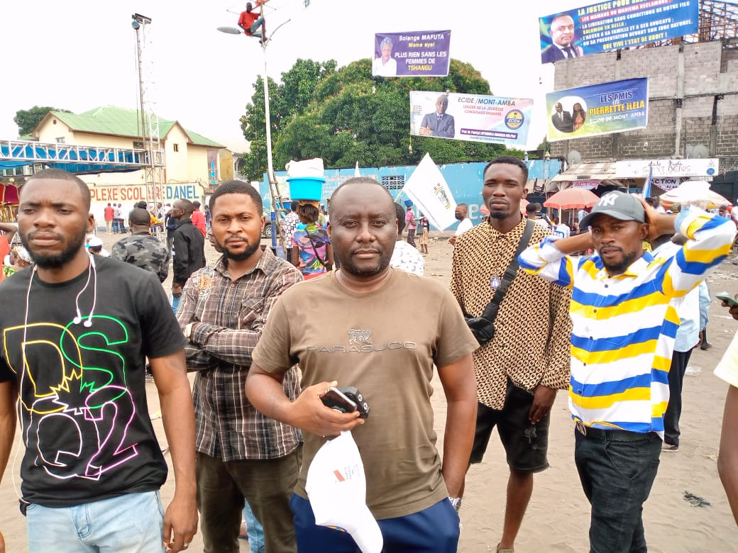 Meeting de l’opposition : « Nous sommes venus réaffirmer notre position face aux élections chaotiques qui se projettent » (Patrick Luyindula)