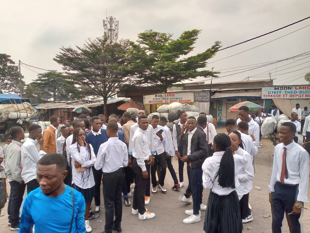 Exetat 2023 : « C’est vraiment le contraire de tout ce qu’on nous raconte, ces examens sont comme ce que nous faisons à l’école » (Réactions)