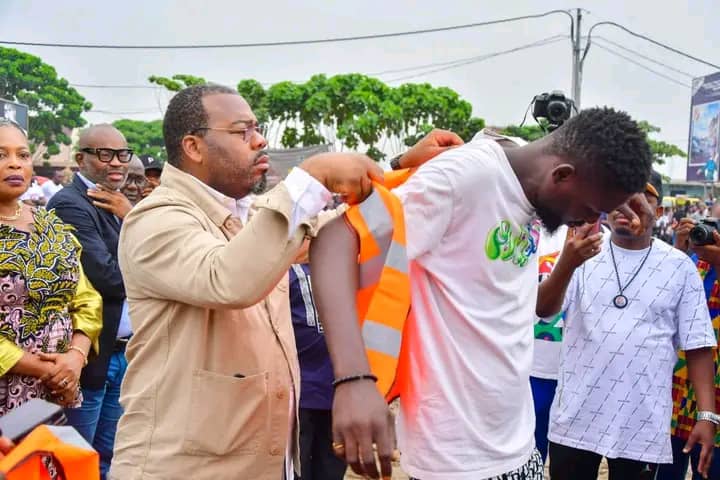 Kinshasa : Le ministre provincial de l’intérieur poursuit l’opération « machette na se »