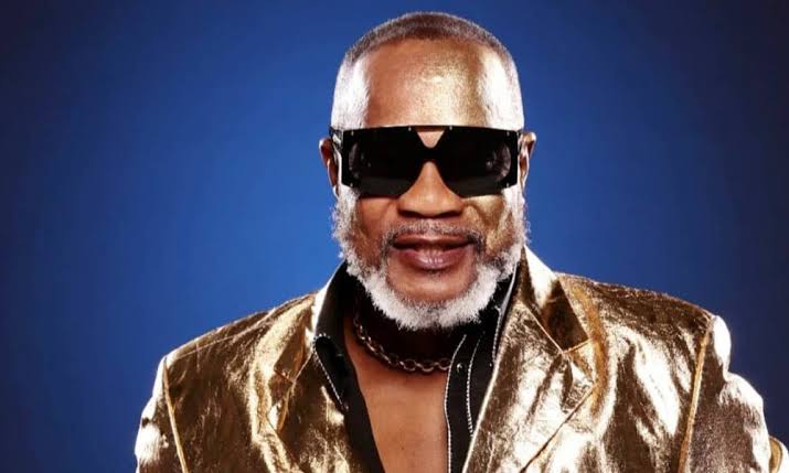 Musique : Koffi Olomide suspend ses portes paroles à la suite de l’affaire de Koffi de Brazza