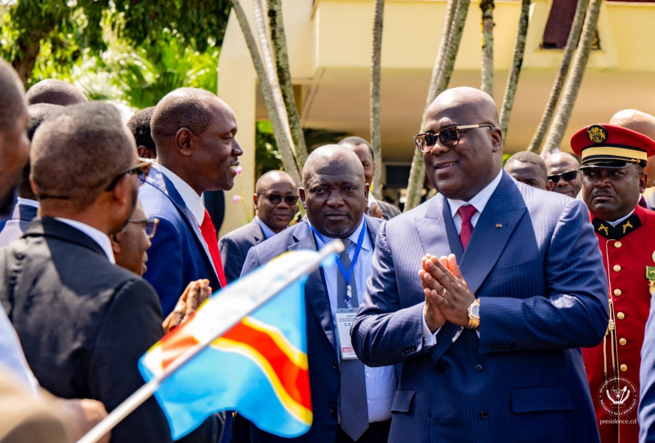 Félix Tshisekedi au Gabon pour le sommet de la CEEAC