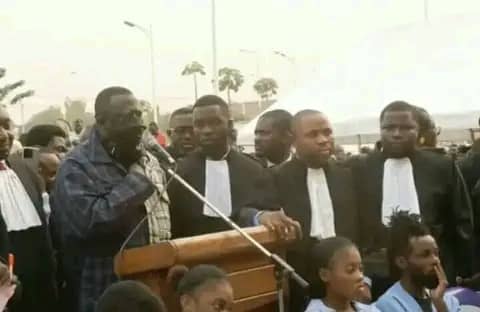 Procès Kidnapping : en tant que victime, Céléo Scram se présente devant le TGI pour comparaître