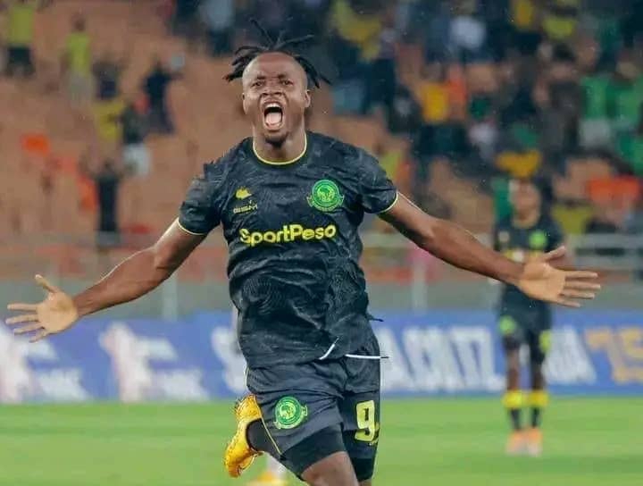 Mercato : Fiston Kalala convoité par deux cadors Sud-africains