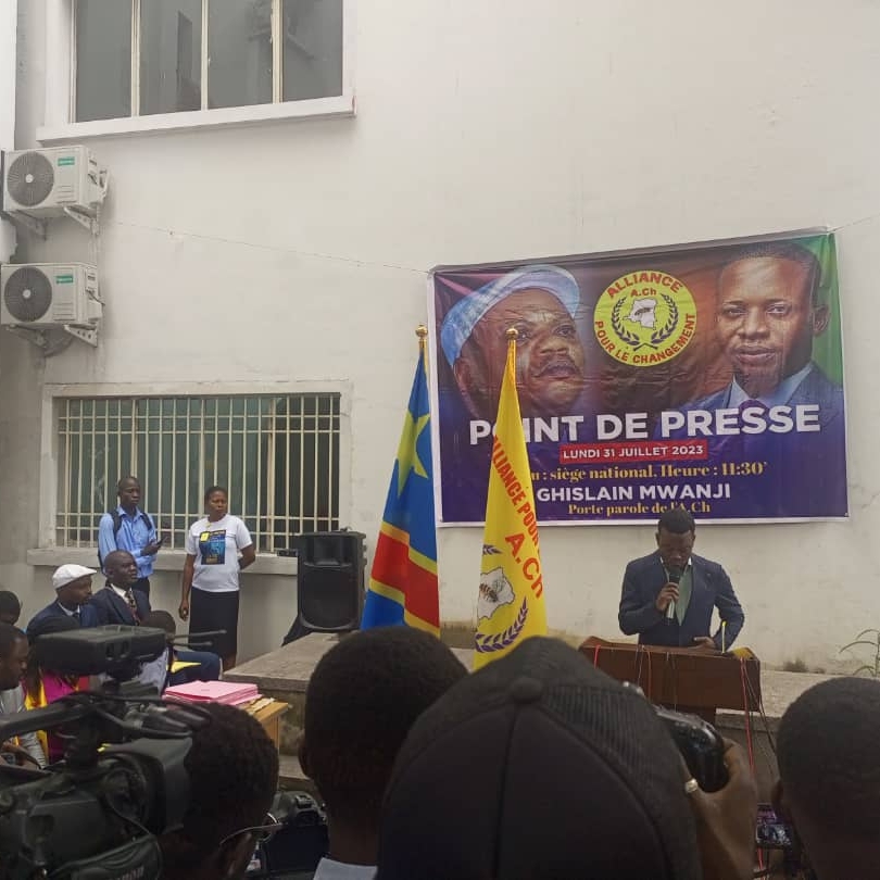 Point de presse du parti de Jean-Marc Kabund à Kinshasa : mise en place terminée