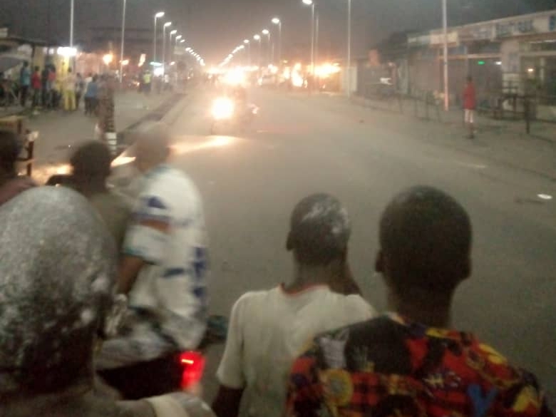 Kinshasa – Bumbu : à quelques mètres de la maison communale, les kuluna sèment une grande pagaille