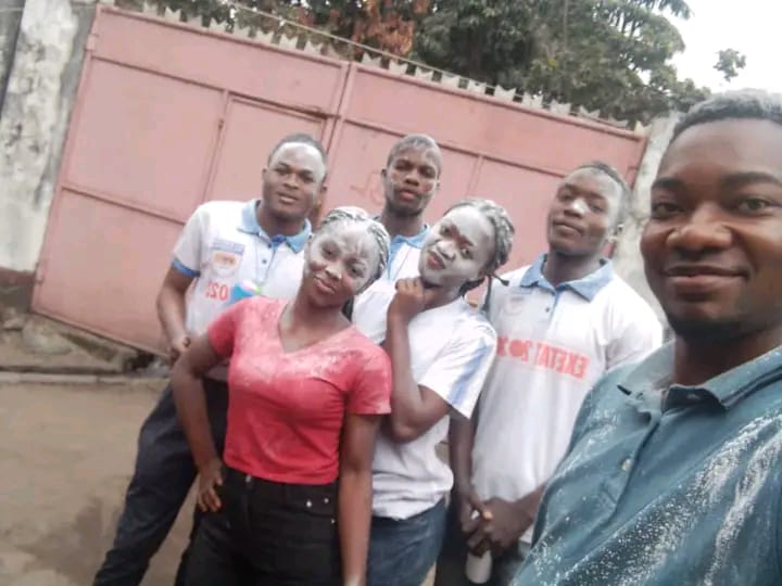 Exetat 2023 : le collège Saint Raphaël donne le premier meilleur lauréat à Kinshasa Mont-Amba