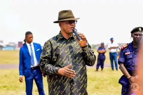 Kinshasa : Peter Kazadi appelle 250 policiers formés à mettre en application les compétences acquises durant leur formation