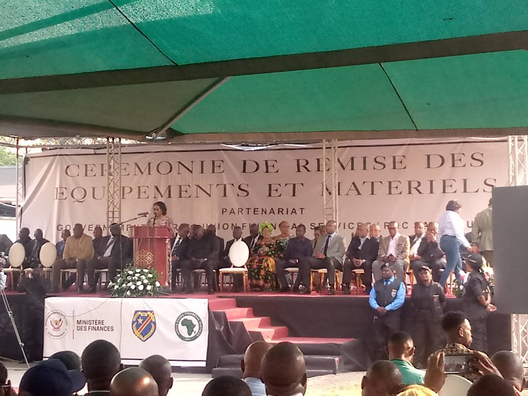 RDC : L’ AUFS remet les équipements et matériel a la DGDA