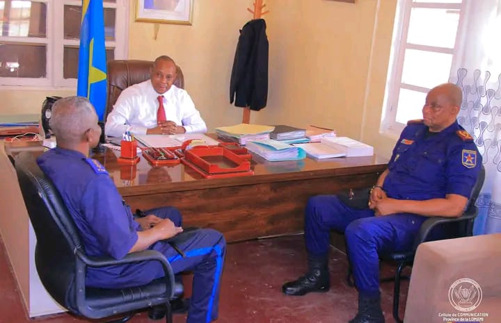 Lomami : Le vice-gouverneur reçoit le nouveau commissaire provincial adjoint de la PNC