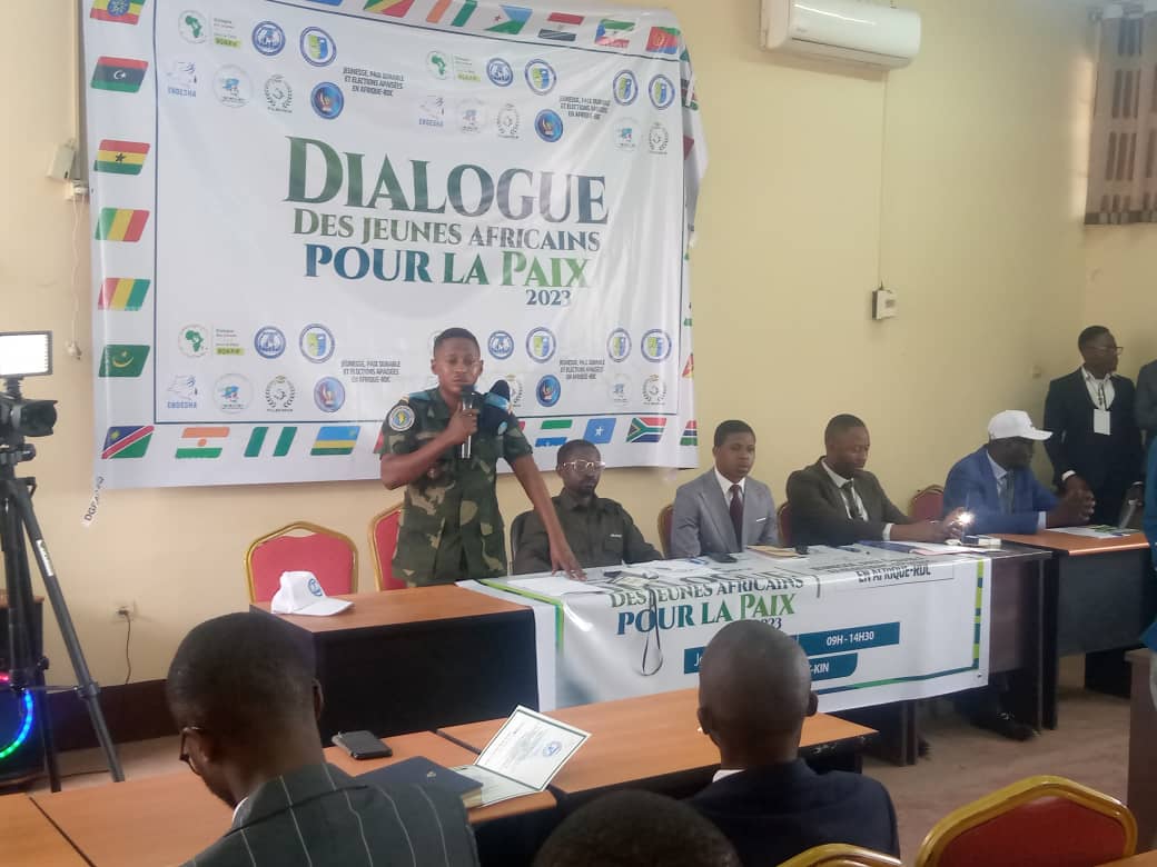 Journée mondiale de la paix : Un appel est lancé pour l’intégration des jeunes dans l’armée congolaise