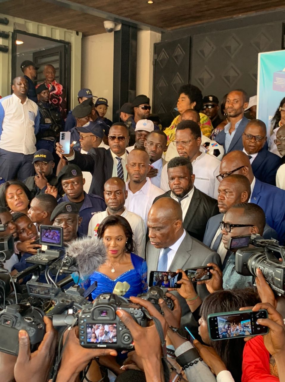 Élections 2023 : Martin Faluyu a déposé sa candidature à la présidentielle