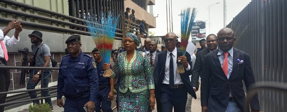 Présidentielle RDC : Marie-Josée IFOKU déjà à la CENI pour déposer sa candidature