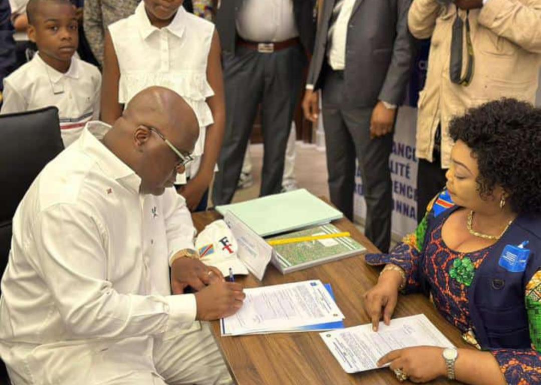 Élections 2023 : Félix Tshisekedi, officiellement candidat à sa propre succession !