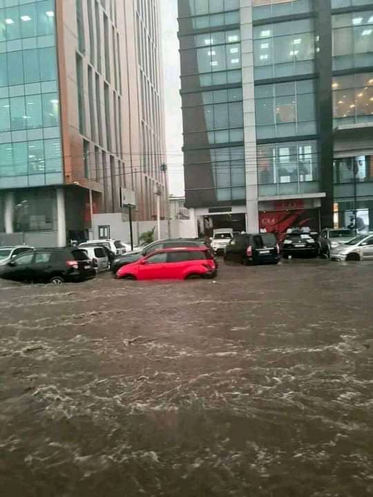 Société : La ville de Kinshasa, à l’image d’un océan après chaque pluie
