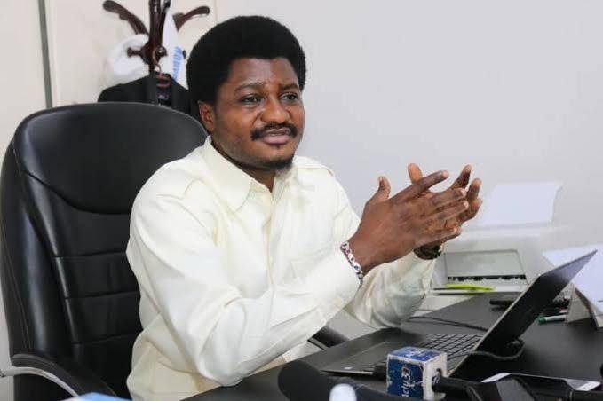 Le mot d’ordre de Constant Mutamba dans le Mai-Ndombe :« jeune votez jeune»