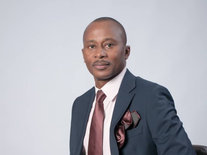 Élections 2023 : Le 20 décembre, Luc Kabunangu exhorte les congolais à voter pour le candidat président N°20