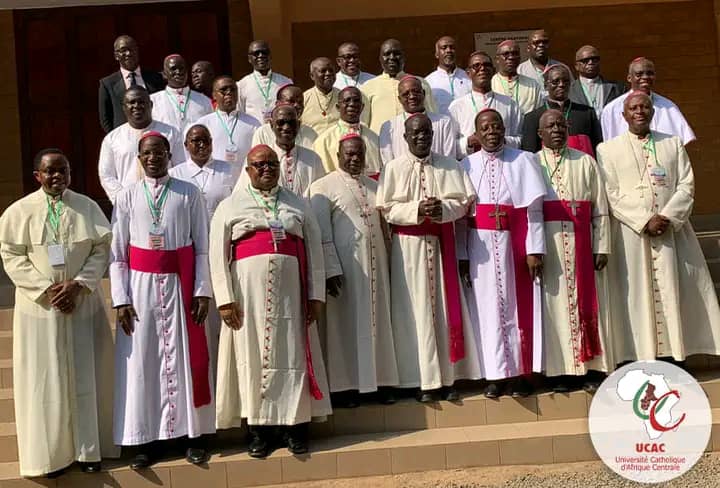 Les évêques africains : « Les actes homosexuels, considérés comme excluant le don de la vie, ne doivent être approuvés en aucune circonstance »