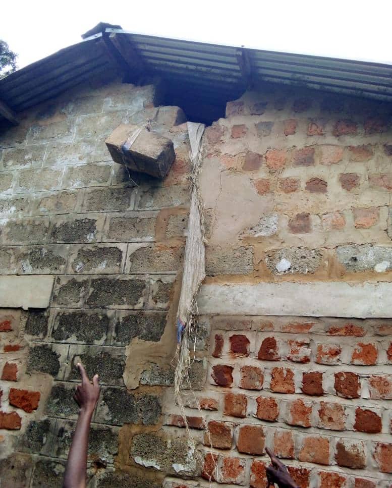 Kasaï-central : Évasion au cachot de la police, six détenus s’envolent