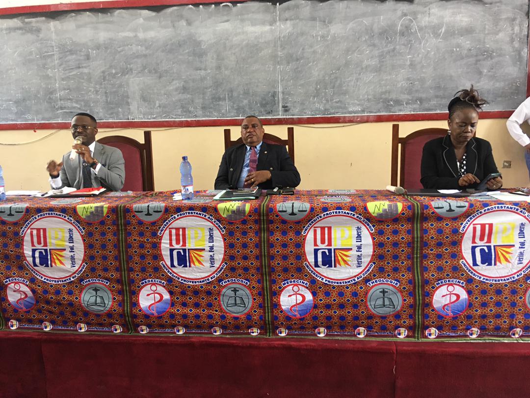 Le Mouvement Citoyen Éclairé poursuit son périple scientifique “Campus Tour” à l’UPC