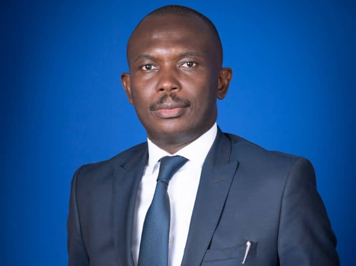 Économique : David Alexandre Nshue exprime des préoccupations concernant l’écart entre les annonces budgétaires et la réalité économique en RDC