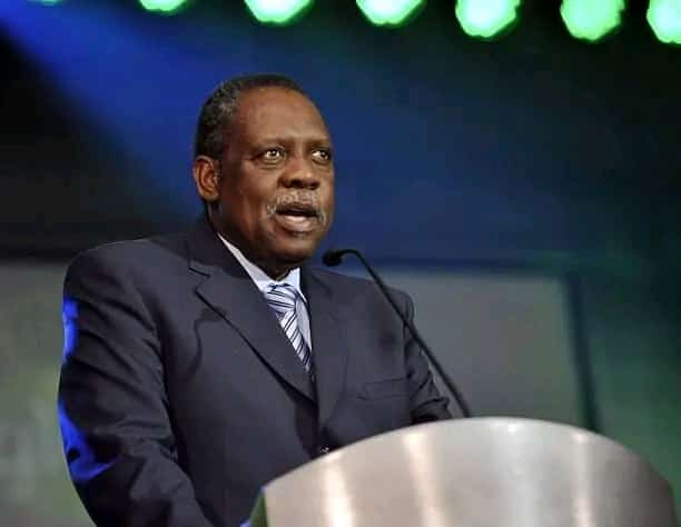 Page noire : Issa Hayatou tire sa révérence!