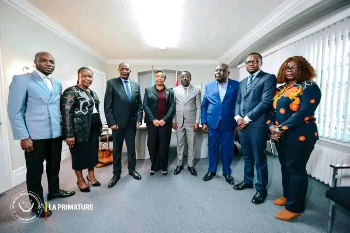 Canada : Judith Suminwa échange avec le personnel de l’ambassade de la RDC à Ottawa