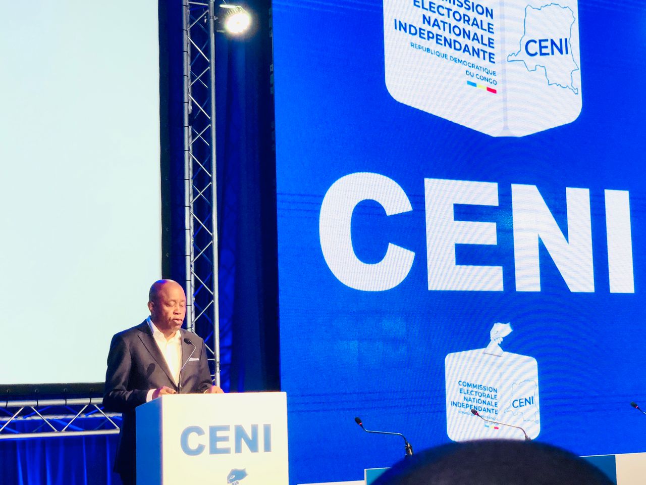 Élections à Masimanimba et à Yakoma : La CENI annoncera les premiers résultats dès le même jour du scrutin