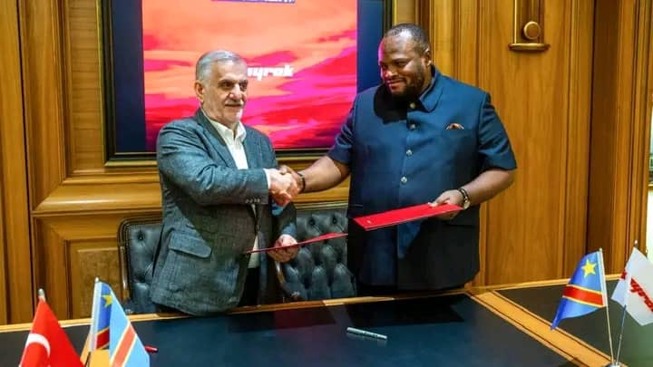 Kinshasa : Un protocole d’accord signé avec une société turque pour la mise en place d’un métrobus