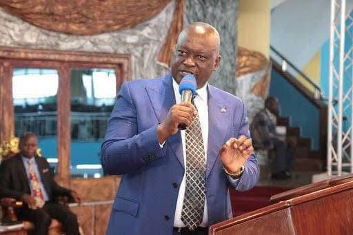 Religion : Paul Ndembo démissionne de son poste de pasteur associé à l’église Baruti Tabernacle par manque de confiance