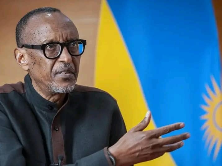 Conflit à l’Est de la RDC : Paul Kagame dédouane Kigali et pointe l’Ouganda comme foyer du M23