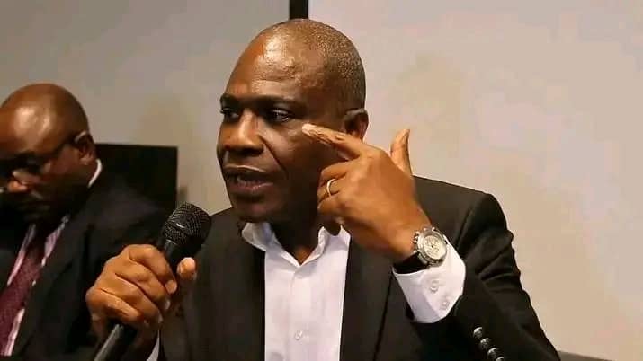 La prise de Minova par le M23 : l’opposant Martin Fayulu dénonce la « trahison » au sein de l’armée congolaise et la « vadrouille » présidentielle