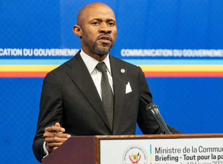 Consultations politiques de la CENCO et de l’ECC : Patrick Muyaya clarifie le rôle des confessions religieuses