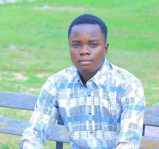 Guerre dans l’Est de la RDC : Steve Lolele dénonce la négligence du gouvernement dans la gestion de la crise sécuritaire