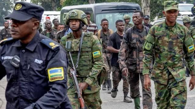 RDC : HRW accuse le Rwanda et le M23 de “crimes de guerre” pour des transferts forcés de populations