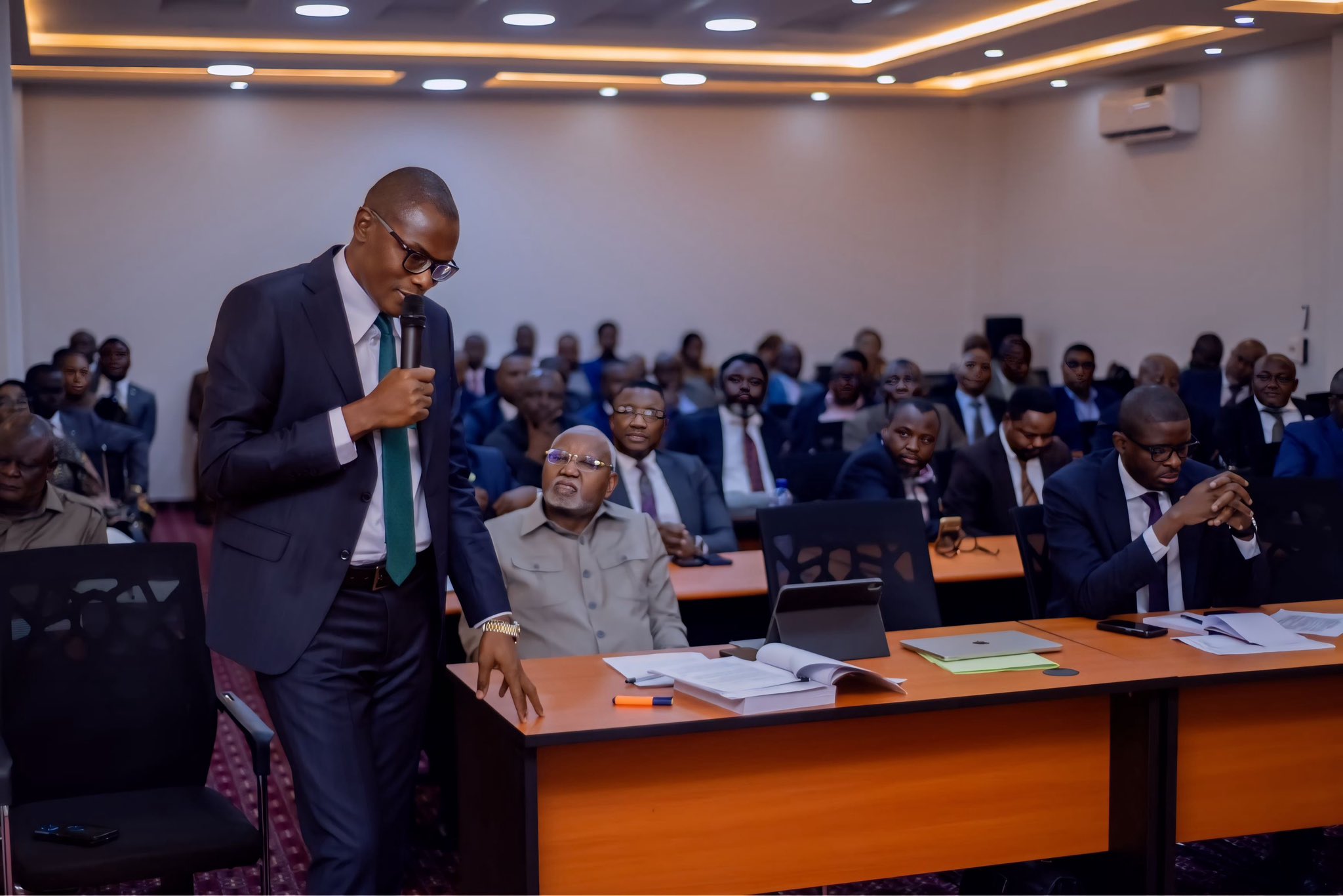 Une réforme bancaire décisive pour la relance économique de la RDC  (Tribune du député national Katuala)