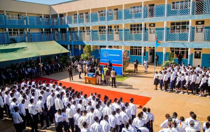 Haut-Katanga : Plus de 94 000 élèves lancés dans l’Examen d’État sous le regard du gouverneur Martin Kazembe