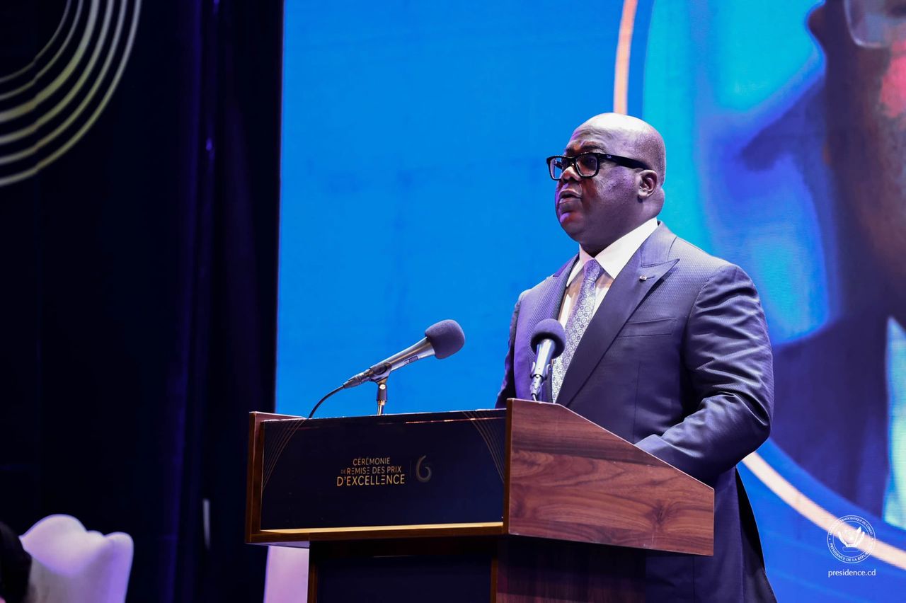 RDC : Félix Tshisekedi et Denise Nyakeru célèbrent l’excellence scolaire avec la remise des bourses Excellentia 2024-2025